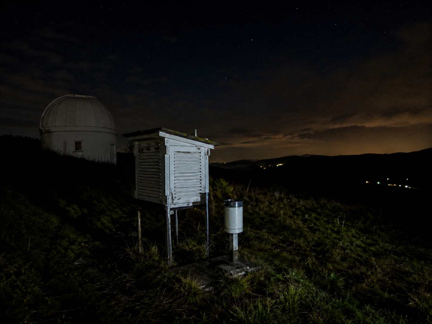 Fenwick Observatory rain gauge at night