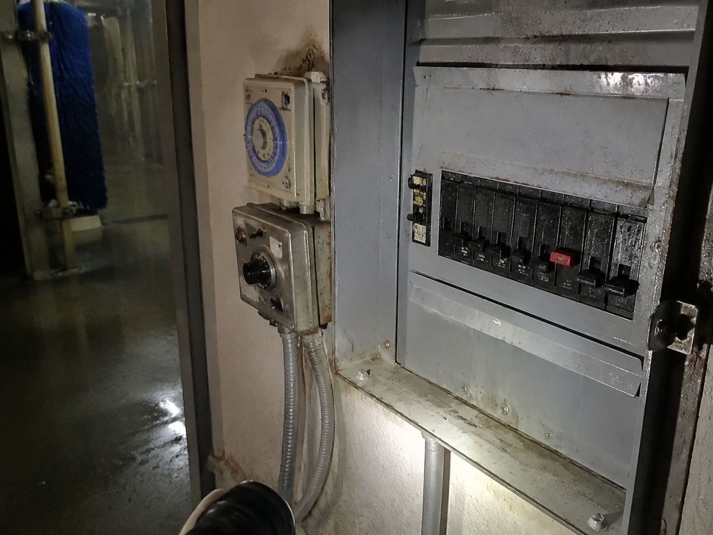 A car wash power control panel is shut off for the night.
