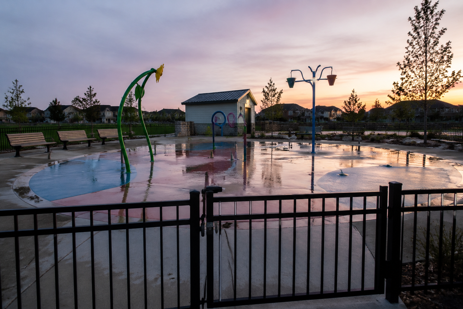 Closed community splash pad after shutdown