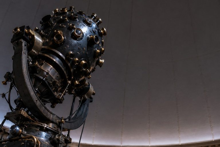 The Museum Planetarium Projector Turned Toward A Star That Wasn't On The Map reconstructed scene 1