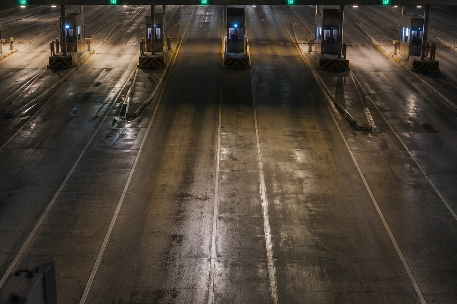 The Closed Toll Plaza Camera Caught A Cigar-Shaped Craft Above Lane Seven reconstructed scene image 2
