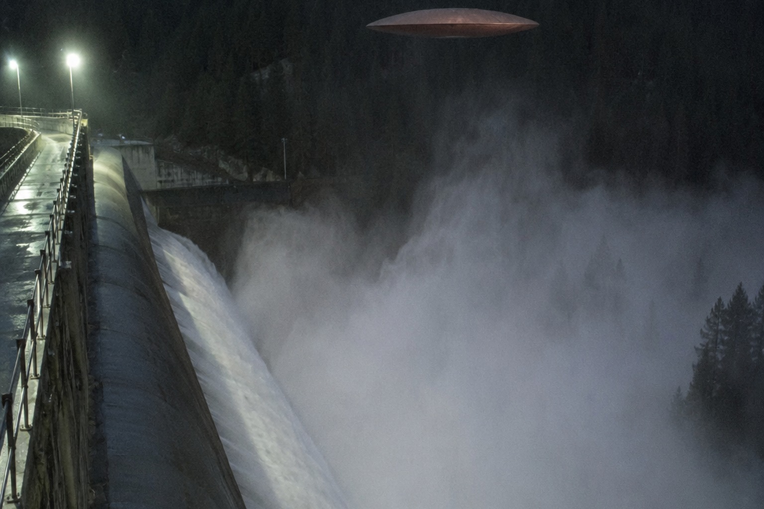 Editorial recreation of the County Reservoir Security Camera Caught A Silent Copper Saucer Above The Spillway Mist story, image 1.